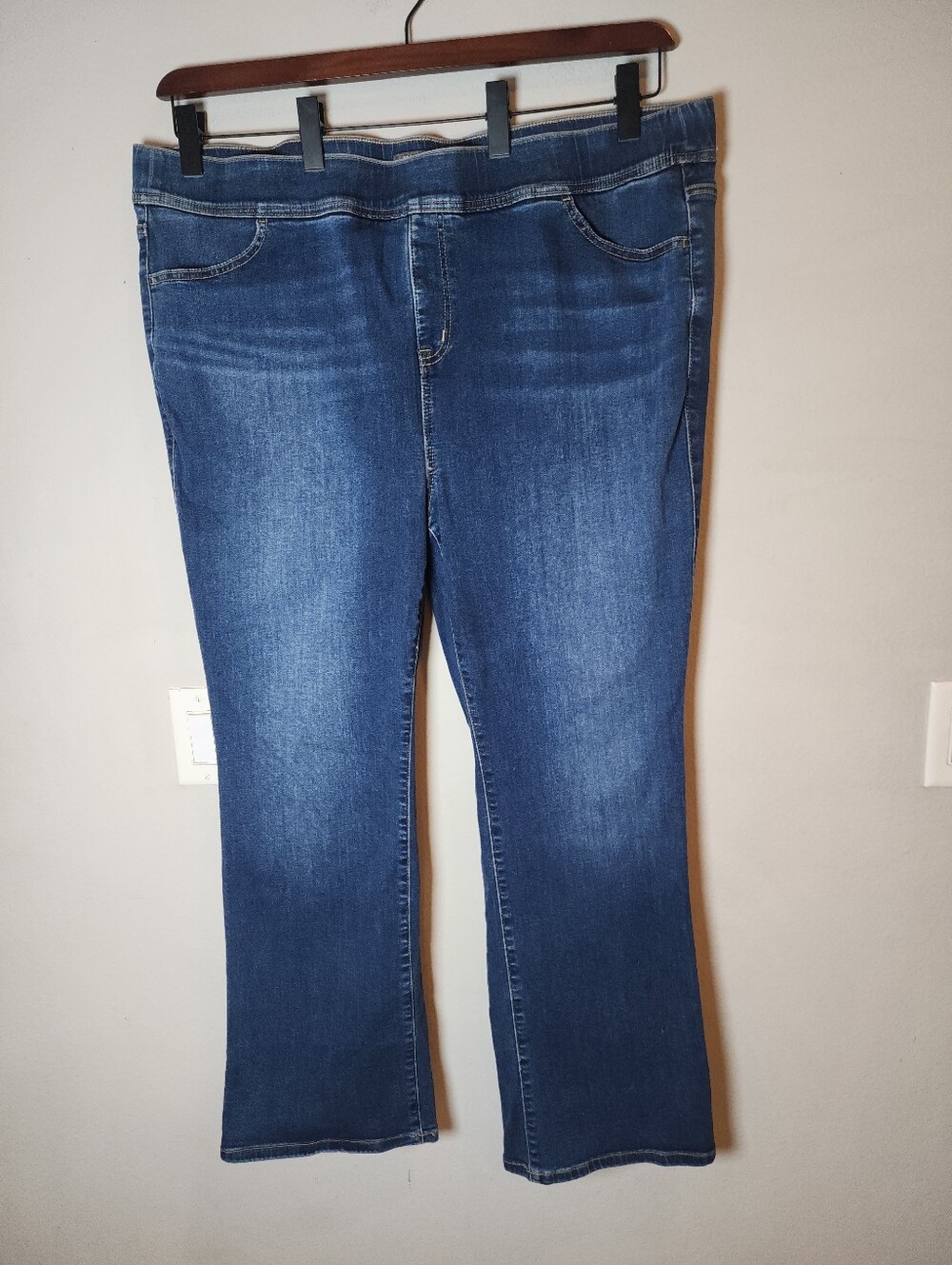 4X Torrid Pull On Slim Boot Lean Jeans Stretch Denim Size 26/28